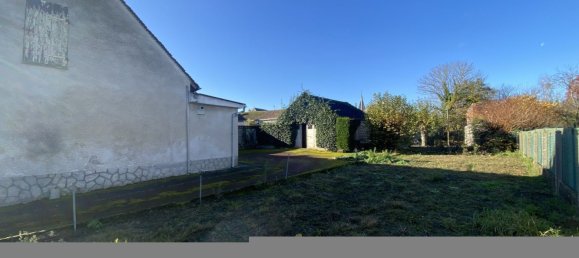 2 bedrooms Townhouse in Lorris, France No. 57171 3