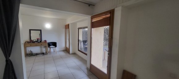 2 bedrooms Villa in Serra-di-Ferro, France No. 262200 7