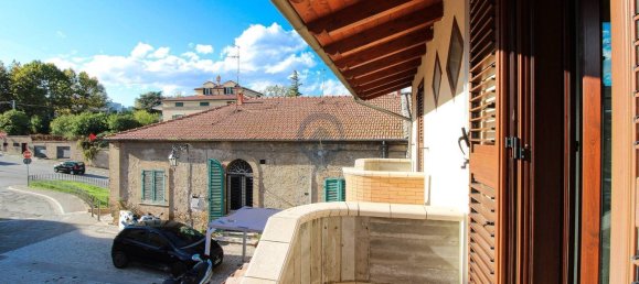 Дом с 6 комнатами в Джулианова, Италия № 179587 17