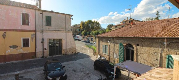 Дом с 6 комнатами в Джулианова, Италия № 179587 18