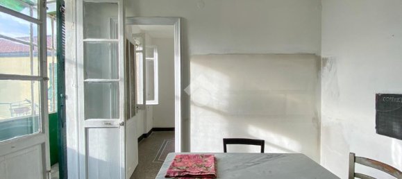 4 rooms Apartment in Savona, Italy No. 39878 4