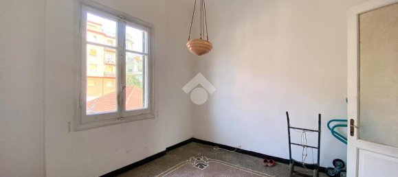 4 rooms Apartment in Savona, Italy No. 39878 39