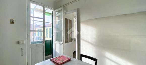 4 rooms Apartment in Savona, Italy No. 39878 2