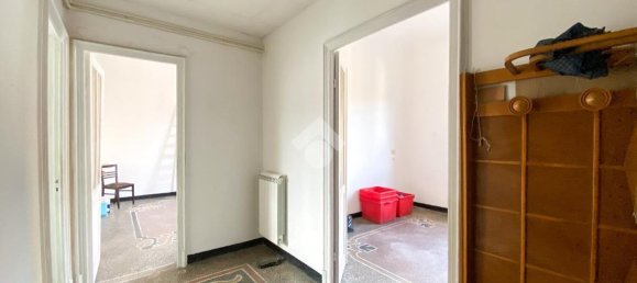 4 rooms Apartment in Savona, Italy No. 39878 14