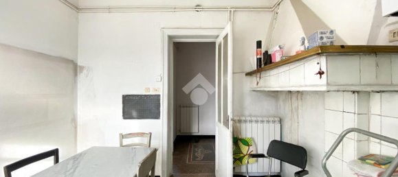 4 rooms Apartment in Savona, Italy No. 39878 7