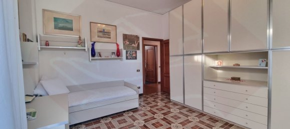 6غرفة شقة في Empoli, Italy رقم 138309 3