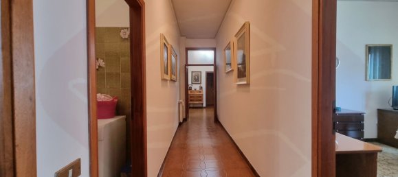 6غرفة شقة في Empoli, Italy رقم 138309 7