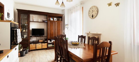 3 bedrooms Villa in Medesano, Italy No. 356133 6