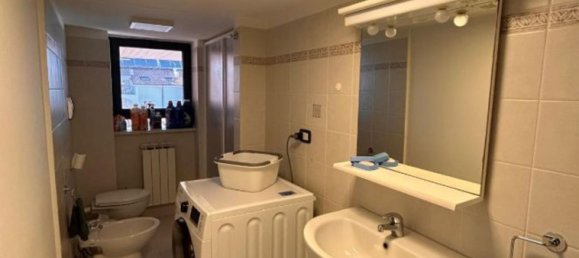 Apartamento de 4 dormitorios en Tortoreto, Italy No. 324175 7