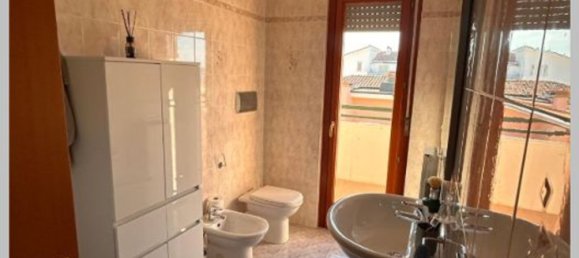 Apartamento de 4 dormitorios en Tortoreto, Italy No. 324175 16