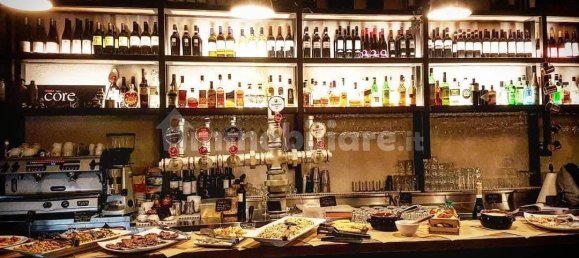 93m² Commercial property in Rome, Italy No. 264414 10