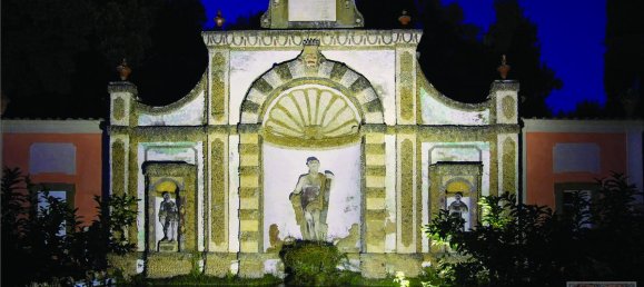 Дом с 8 спальнями в Кортона, Италия № 274 2