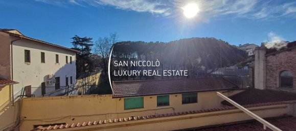 4 rooms Apartment in Florence, Italy No. 213189 7