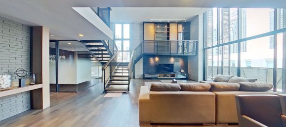 3 Schlafzimmer Doppelhaus in Watthana, Thailand, Nr. 68723 2