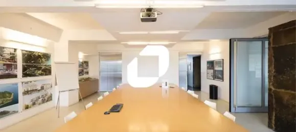 290m² Office in Ivry-sur-Seine, France No. 346118 8