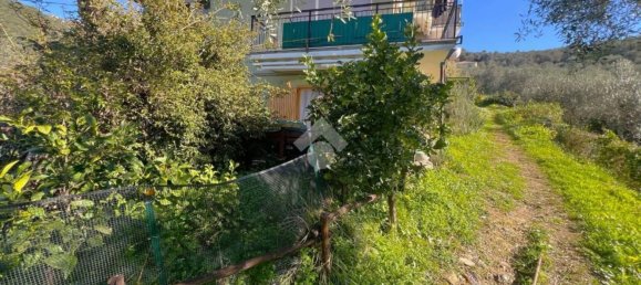 2-Zimmer Wohnung in Lavagna, Italy, Nr. 140253 10