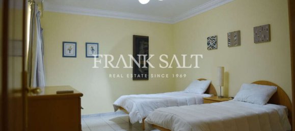 3 bedrooms Apartment in Birgu, Malta No. 3379 13