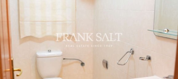 3 bedrooms Apartment in Birgu, Malta No. 3379 15