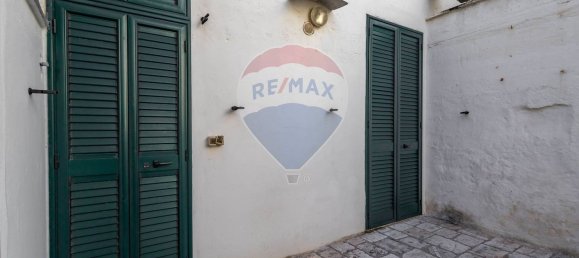 5 rooms Apartment in Monopoli, Italy No. 180893 7