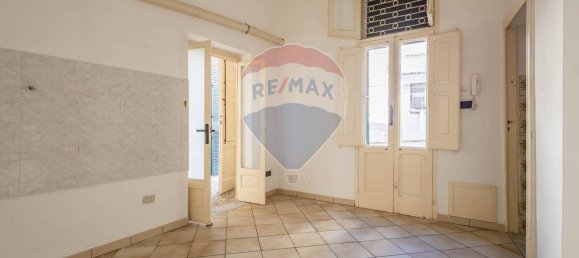 5 rooms Apartment in Monopoli, Italy No. 180893 12