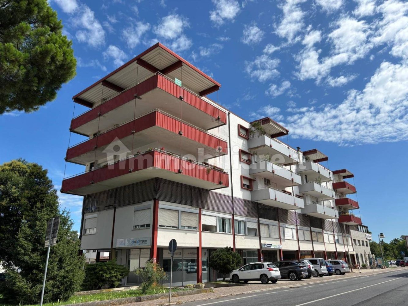 3 bedrooms Apartment in Udine, Italy No. 295801