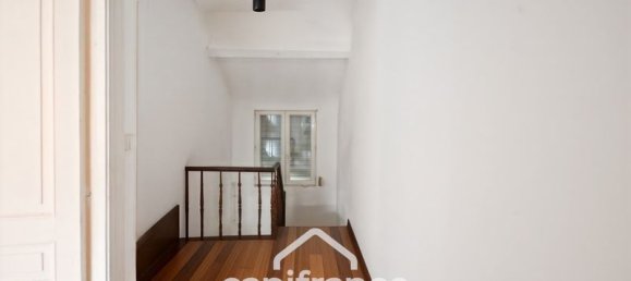 2 bedrooms House in Saint-Quentin, France No. 47161 18