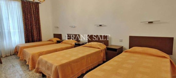 6 bedrooms Townhouse in Burmarrad, Malta No. 11013 29