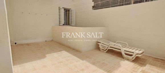 6 bedrooms Townhouse in Burmarrad, Malta No. 11013 20