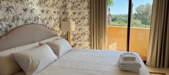 Apartamento de 3 dormitorios en Cádiz, Spain No. 168140 24