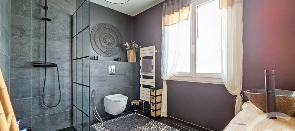 4 غرف نوم منزل في La Riviere-de-Corps, France رقم 261541 12