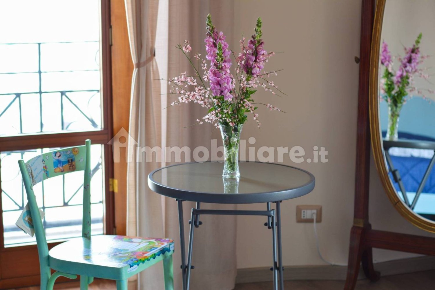 5-salle Appartement à Naples, Italy No. 319196