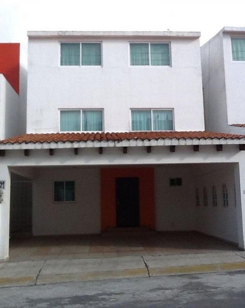 4 bedrooms House in Mexico No. 209375