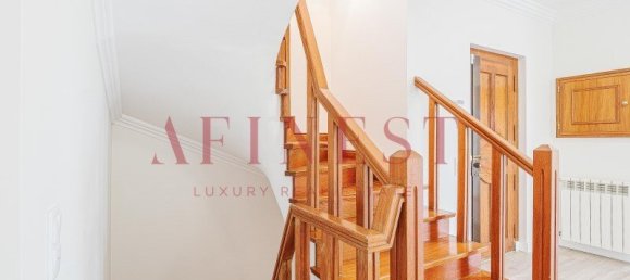 3 bedrooms Villa in Cascais, Portugal No. 275764 12