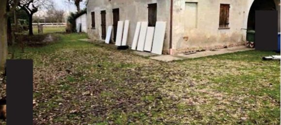 8 rooms House in Carbonera, Italy No. 297426 5