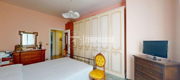 3 rooms Apartment in Turin, Italy No. 39848 14