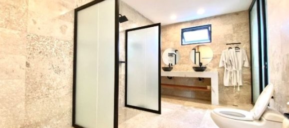 5 bedrooms Villa for rent in South Kuta, Badung, Bali, Indonesia № 3618 20