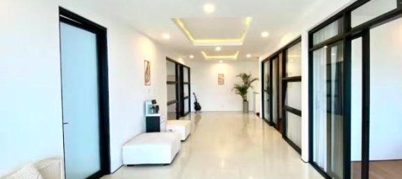 5 bedrooms Villa for rent in South Kuta, Badung, Bali, Indonesia № 3618 5