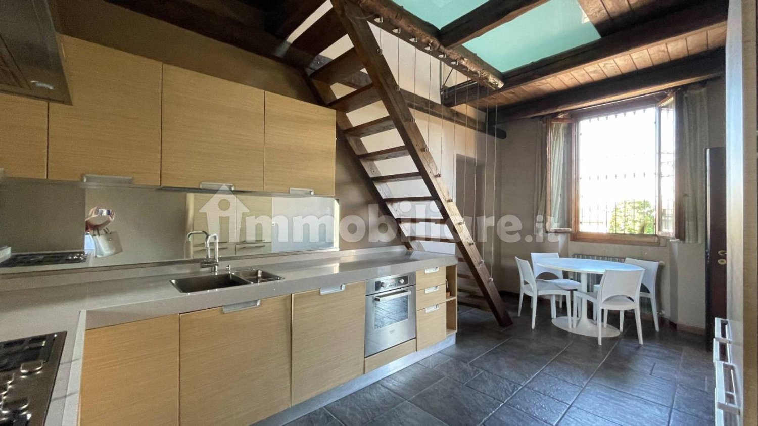 1 غرف نوم شقة في Monza, Italy رقم 84499