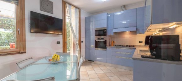 2 Schlafzimmer Villa in Chieri, Italy, Nr. 275178 19