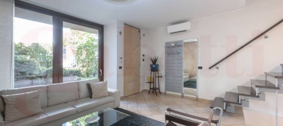 2 Schlafzimmer Villa in Chieri, Italy, Nr. 275178 7