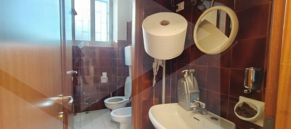 Lagerhaus in San Lazzaro di Savena, Italy 205m², Nr. 25344 7