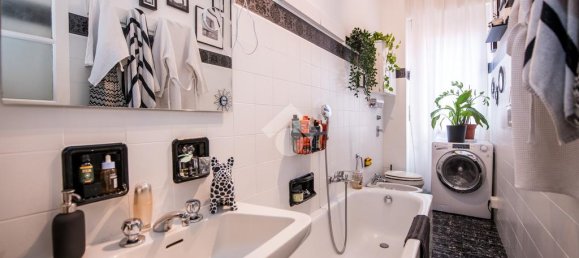 Квартира с 1 спальней в Милан, Италия № 298392 29