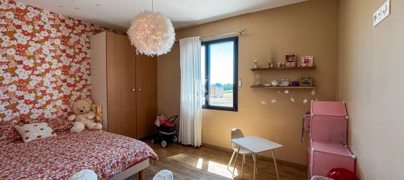 Casa de 4 dormitorios en Moutiers-sur-le-Lay, France No. 337444 7