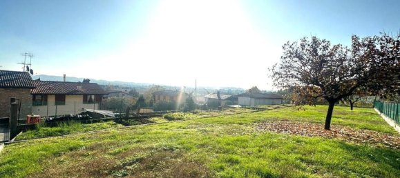 1050m² Land in Corte Franca, Italy No. 122878 3