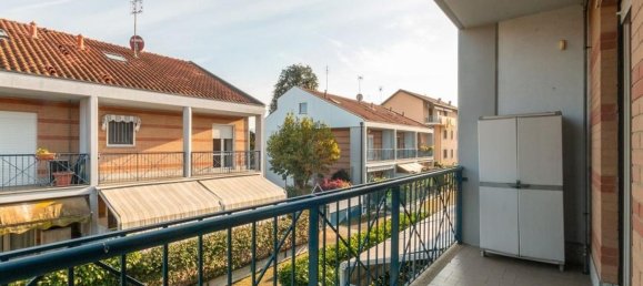 6غرفة منزل في Settimo Torinese, Italy رقم 265971 16