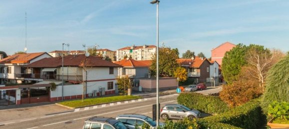 6غرفة منزل في Settimo Torinese, Italy رقم 265971 25