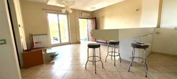 1 bedroom Apartment in Rome, Italy No. 259545 4