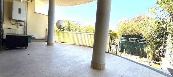 1 bedroom Apartment in Rome, Italy No. 259545 7