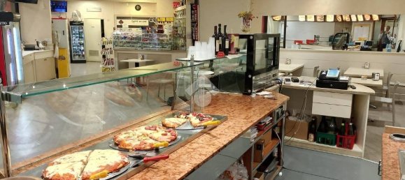 450m² Commercial property in Brescia, Italy No. 272745 12