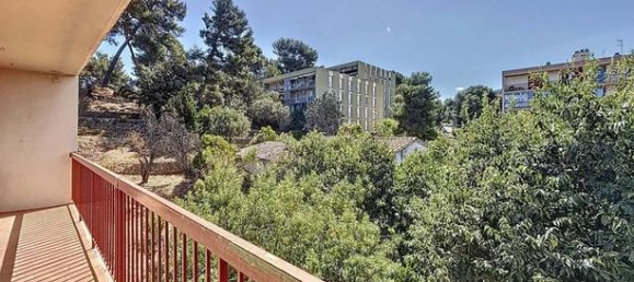 2 bedrooms Apartment in Marseille, France No. 314312 8